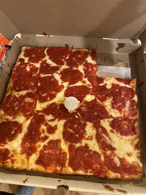 jonny d's pizza huntington  Get all of your favorite pasta and Italian dishes just like mama used to make at Jonny D's Pizza in Huntington, NY